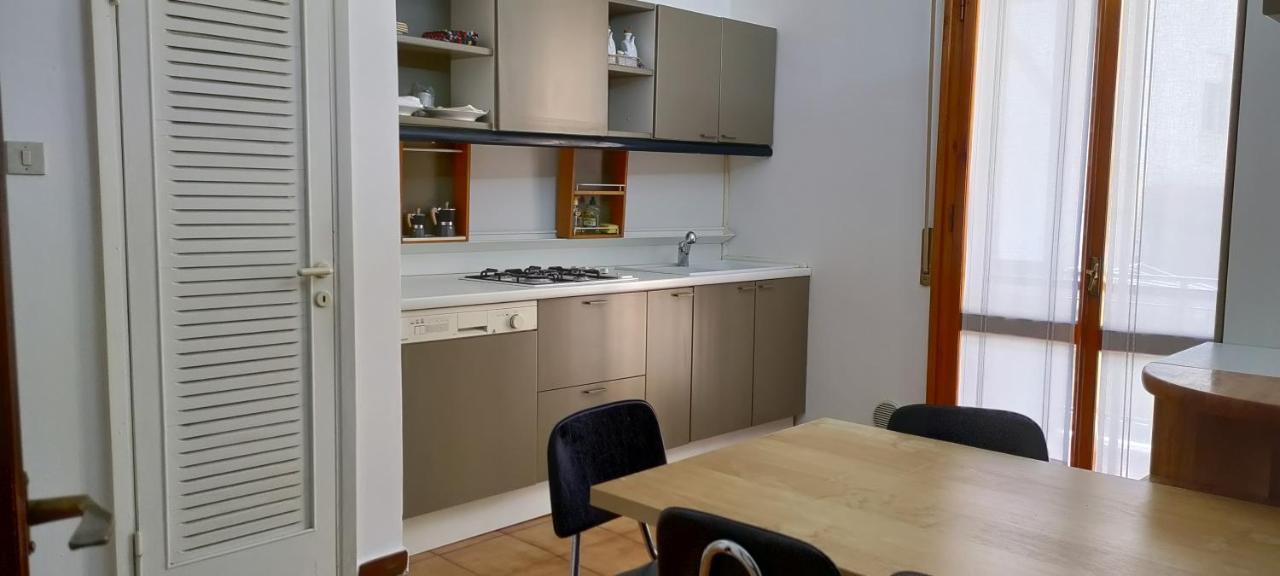 Pisa Central Station Room Rent Εξωτερικό φωτογραφία